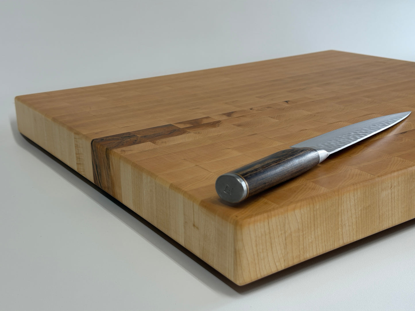 Maple end grain butcher block with chef's knife – handmade custom cutting board by Ottawa Lumber Bin