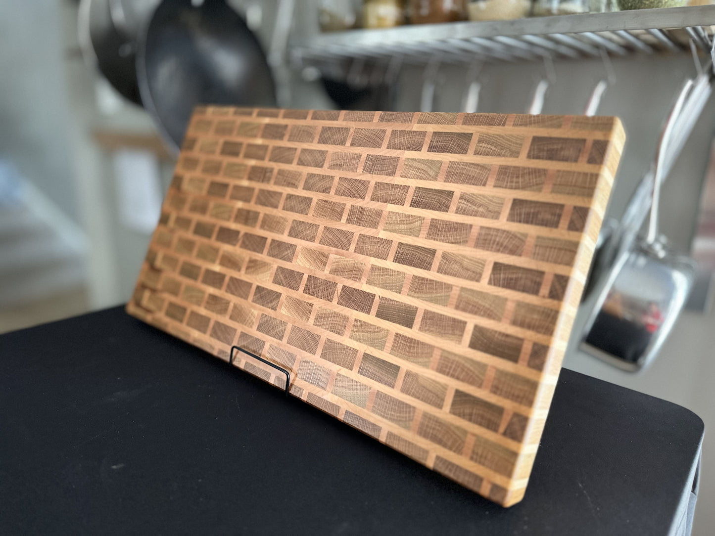 "KILARNEY" WHITE OAK+CHERRY END GRAIN CUTTING BOARD