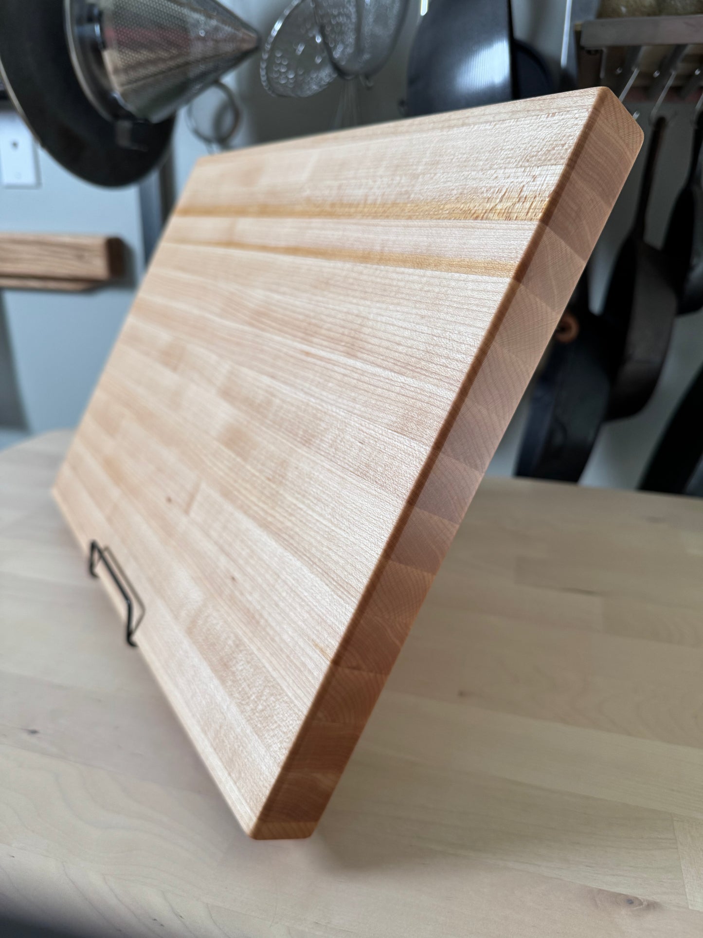 "ORIGNAL" MAPLE EDGE GRAIN CUTTING BOARD