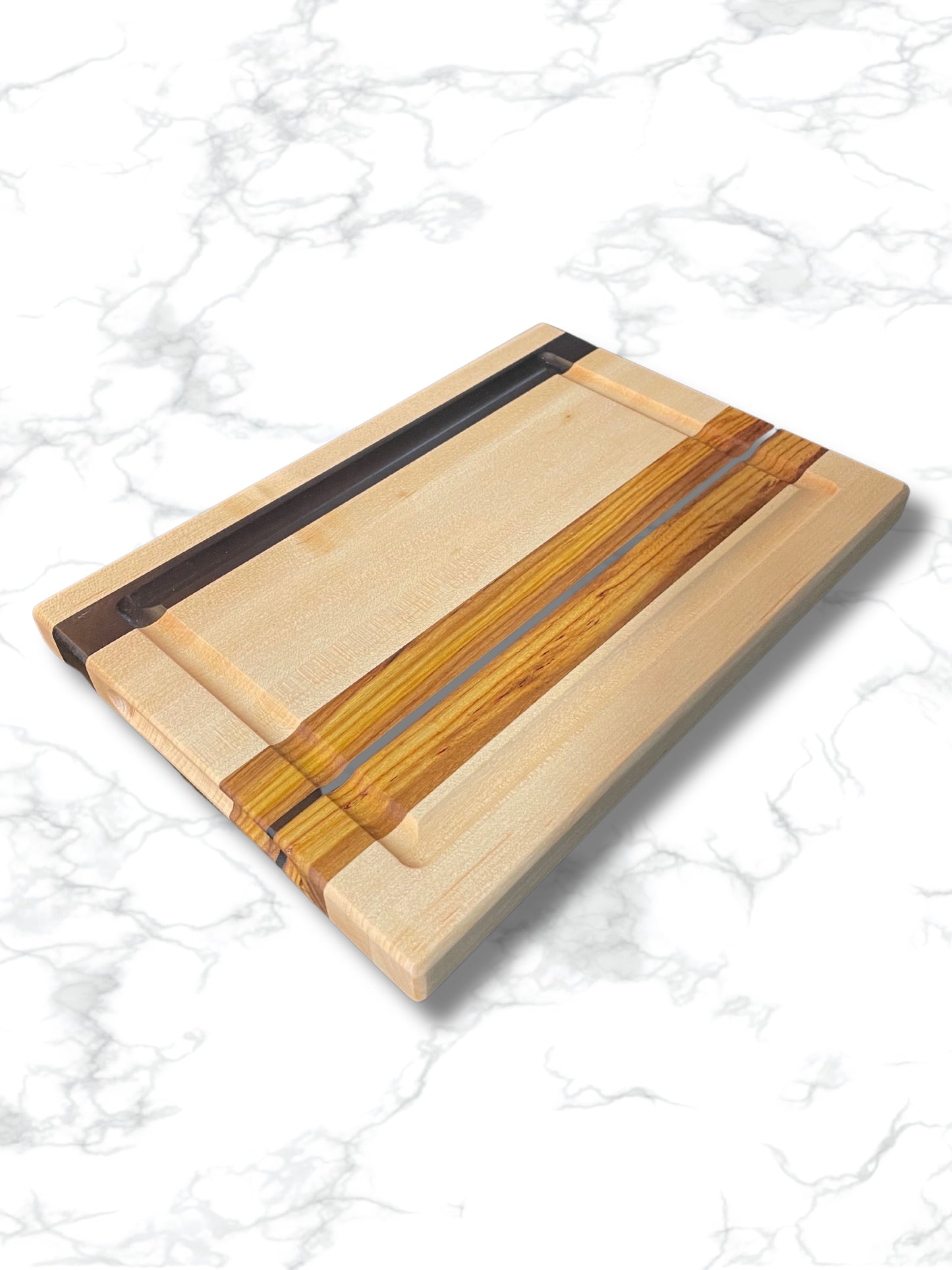 "HANSMERE" MAPLE+CANARYWOOD+TOASTED MAPLE HORIZON EDGE GRAIN CUTTING BOARD
