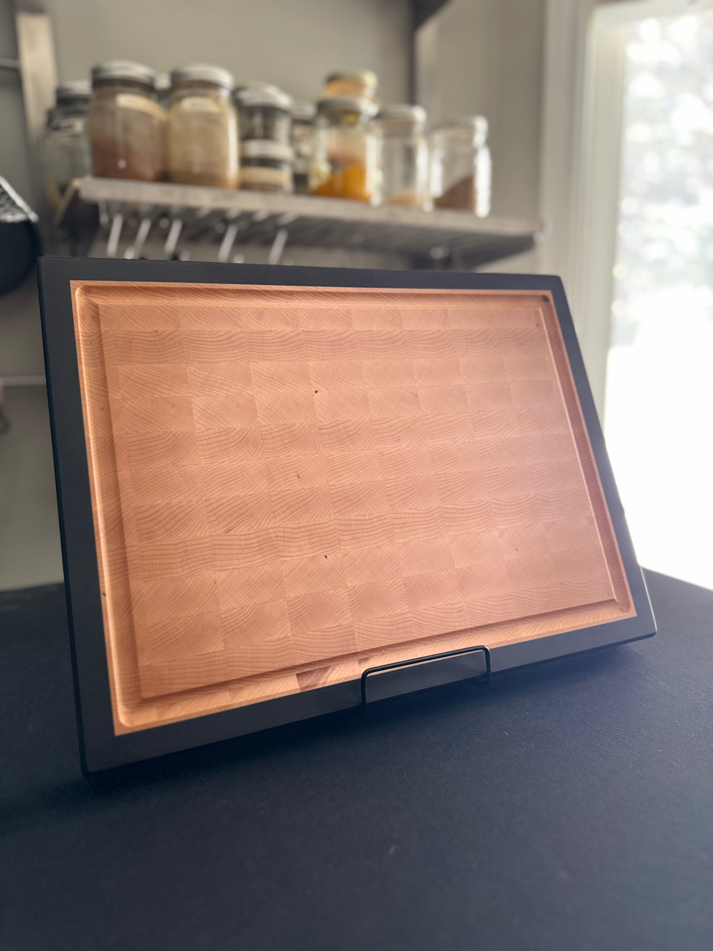 "KENSINGTON" MAPLE + TOASTED MAPLE END GRAIN CUTTING BOARD