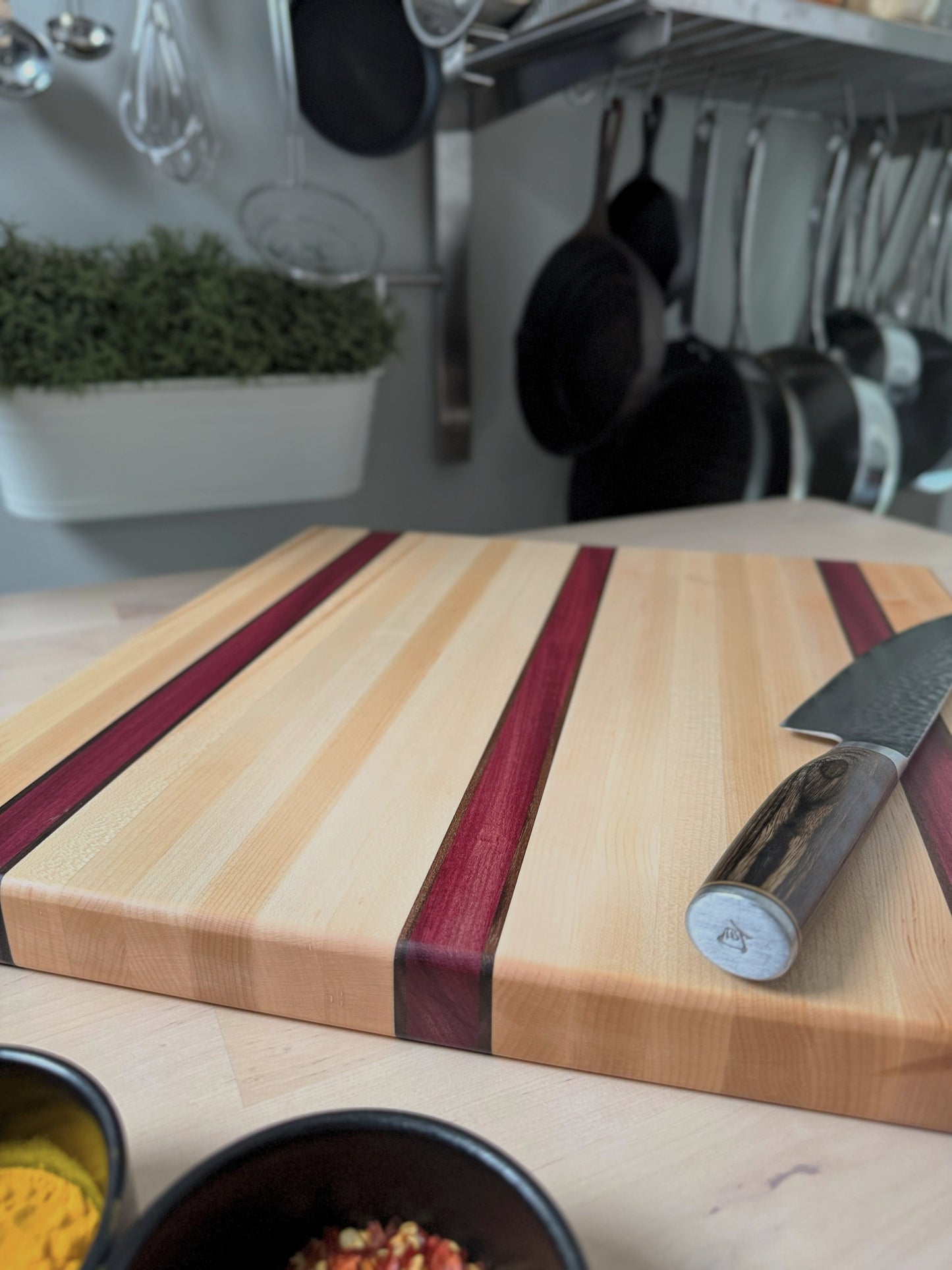 "ROSEHILL" MAPLE+PURPLEHEART+WALNUT EDGE GRAIN CUTTING BOARD