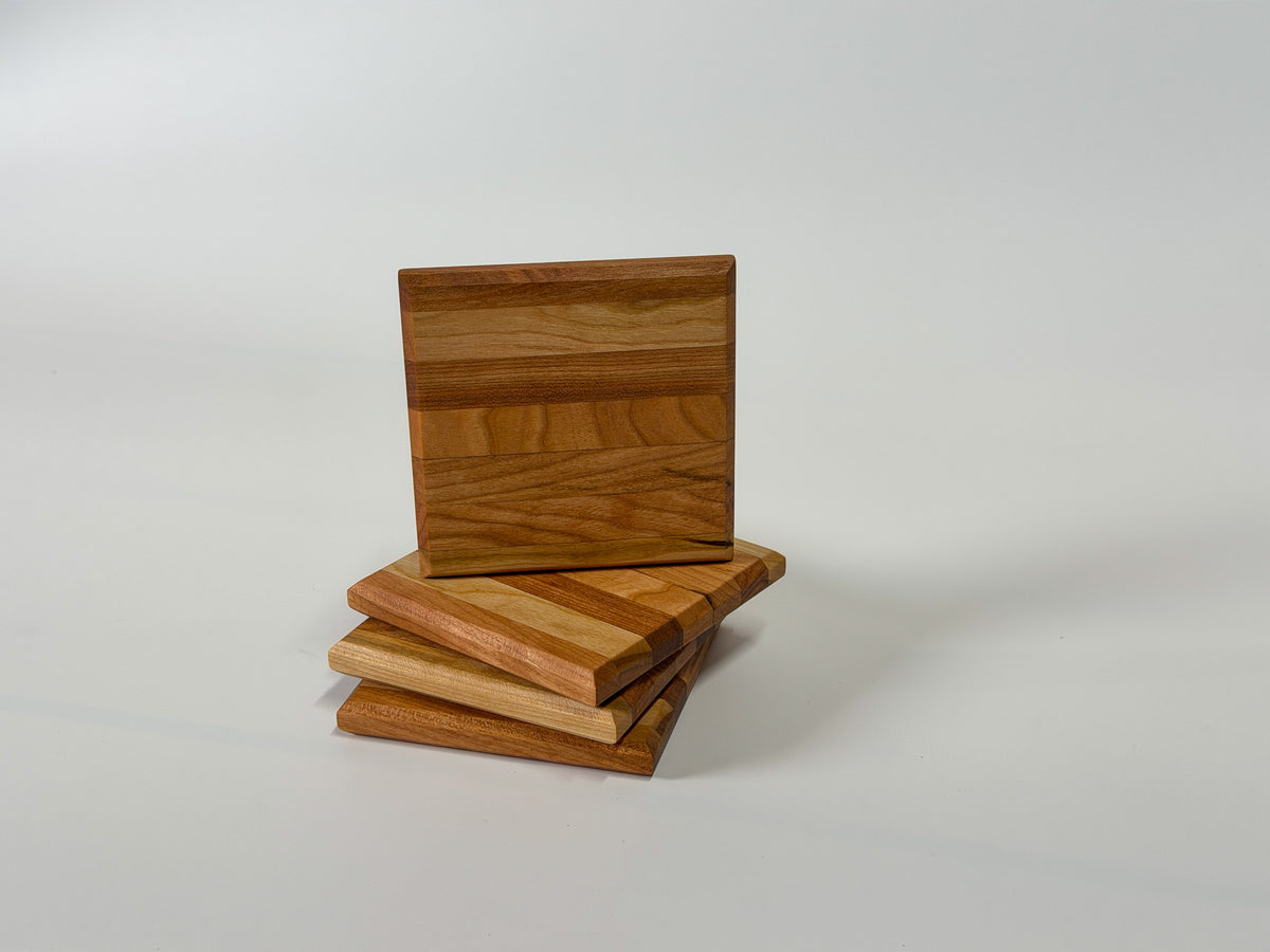 Handmade cherry wood coaster Ottawa, warm reddish-brown hardwood